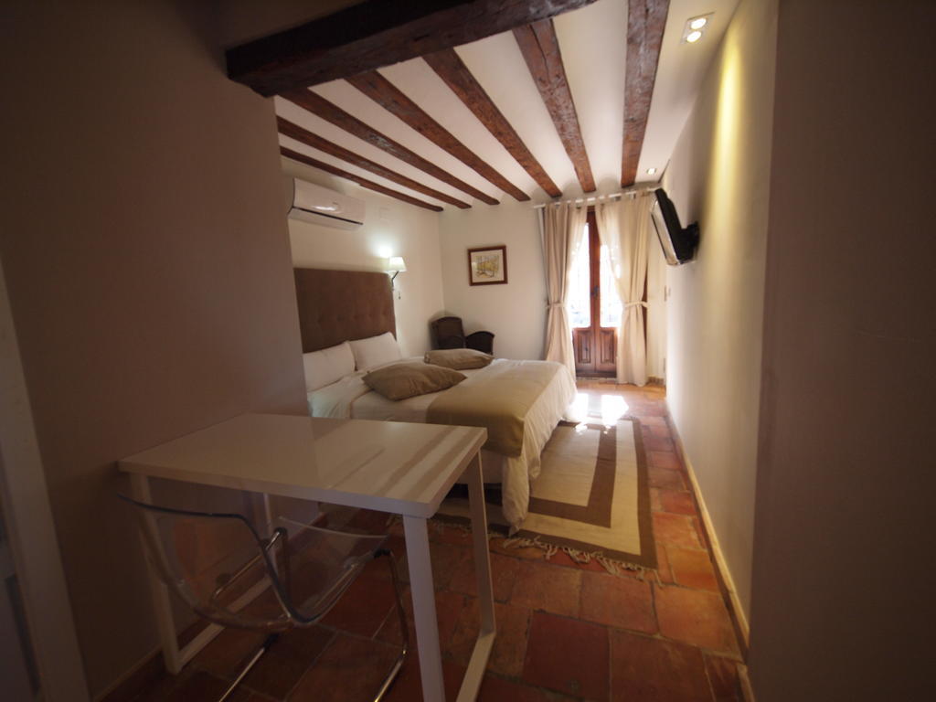 Los Ojos De La Mora Apartamentos Boutique Cuenca  Exteriér fotografie